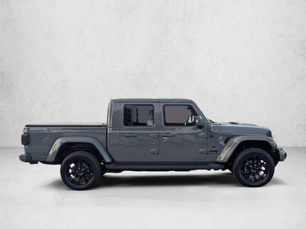 Used 2022 Jeep Gladiator High Altitude Truck Crew Cab