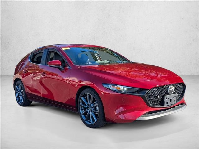 2020 Mazda Mazda3 Preferred Hatchback photo 3
