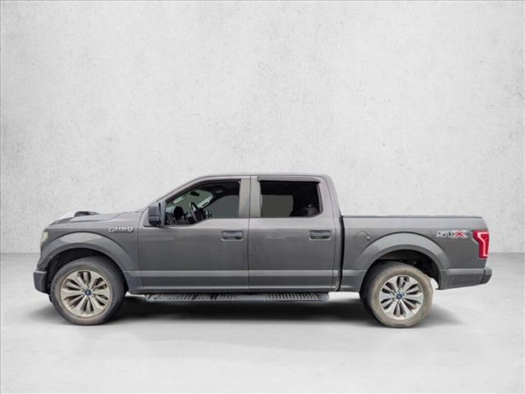 Used 2017 Ford F-150 XL Truck SuperCrew Cab