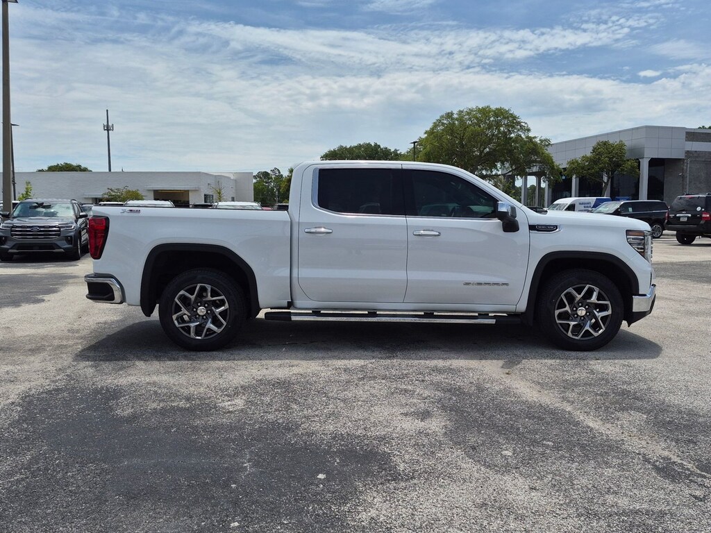 Used 2023 GMC Sierra 1500 SLT Truck Crew Cab