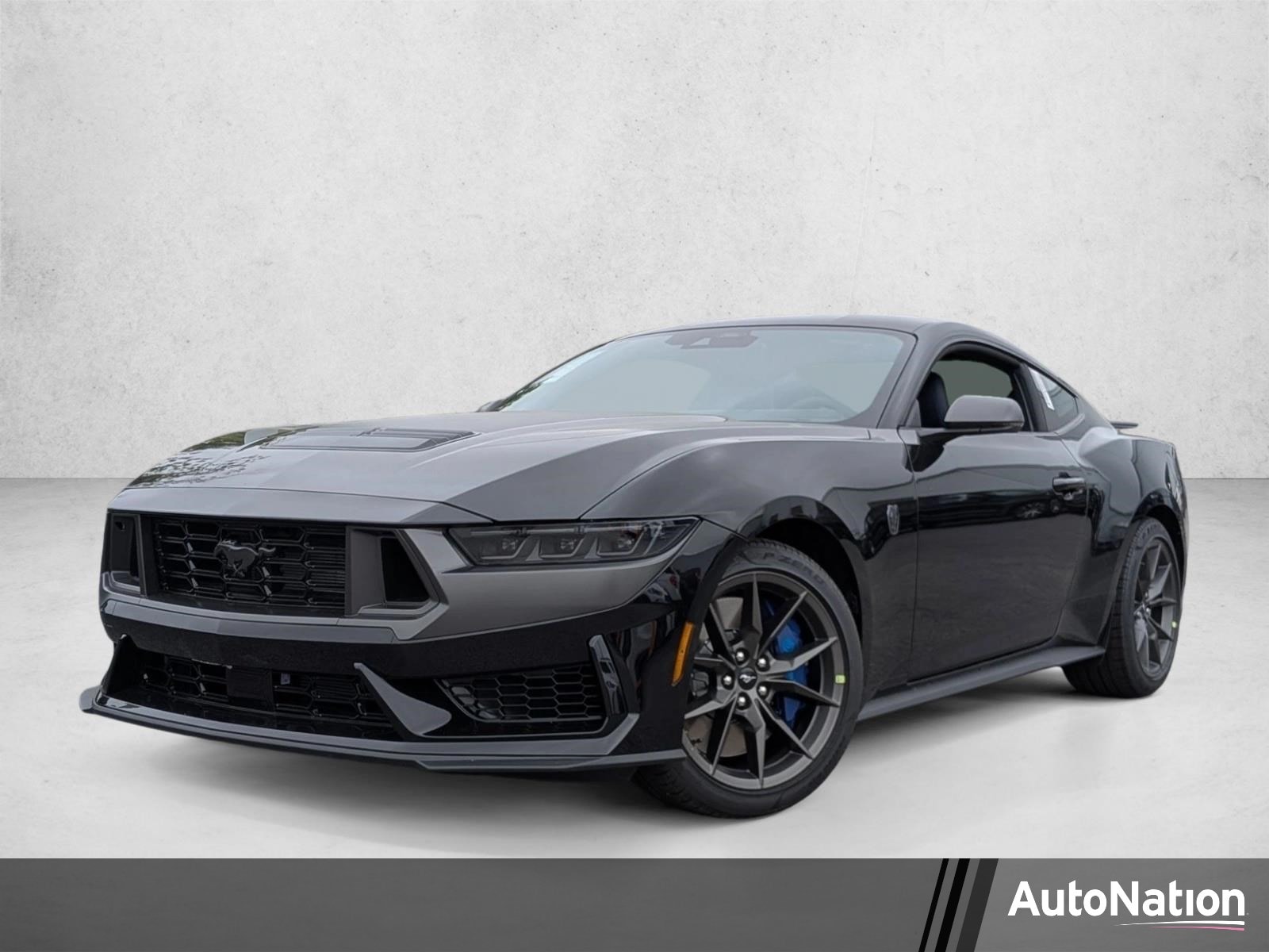 2026 Ford Mustang Dark Horse's photo