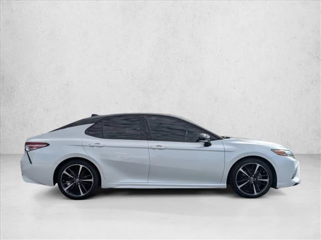 Used 2018 Toyota Camry XSE Sedan