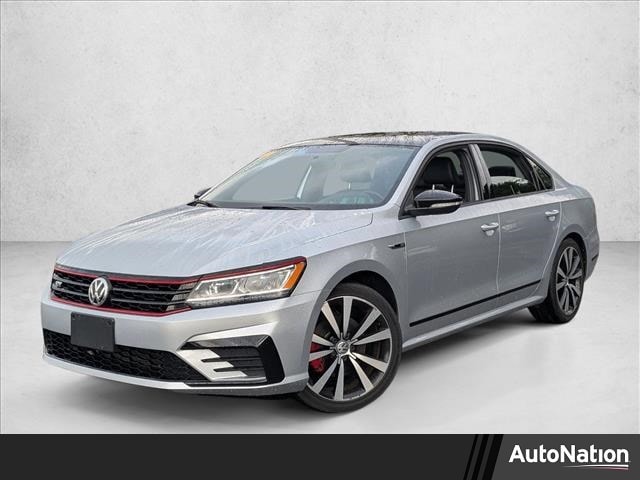 2018 Volkswagen Passat GT's photo