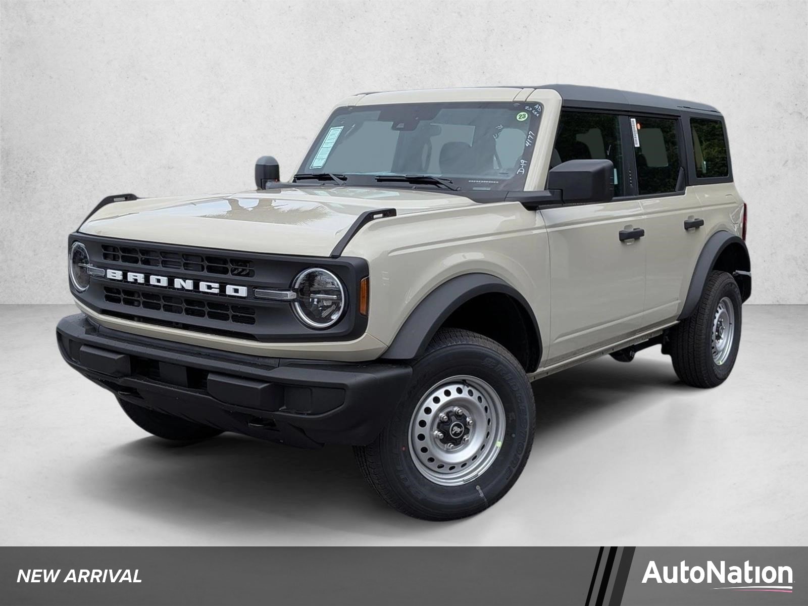 2026 Ford Bronco Base 4x4's photo