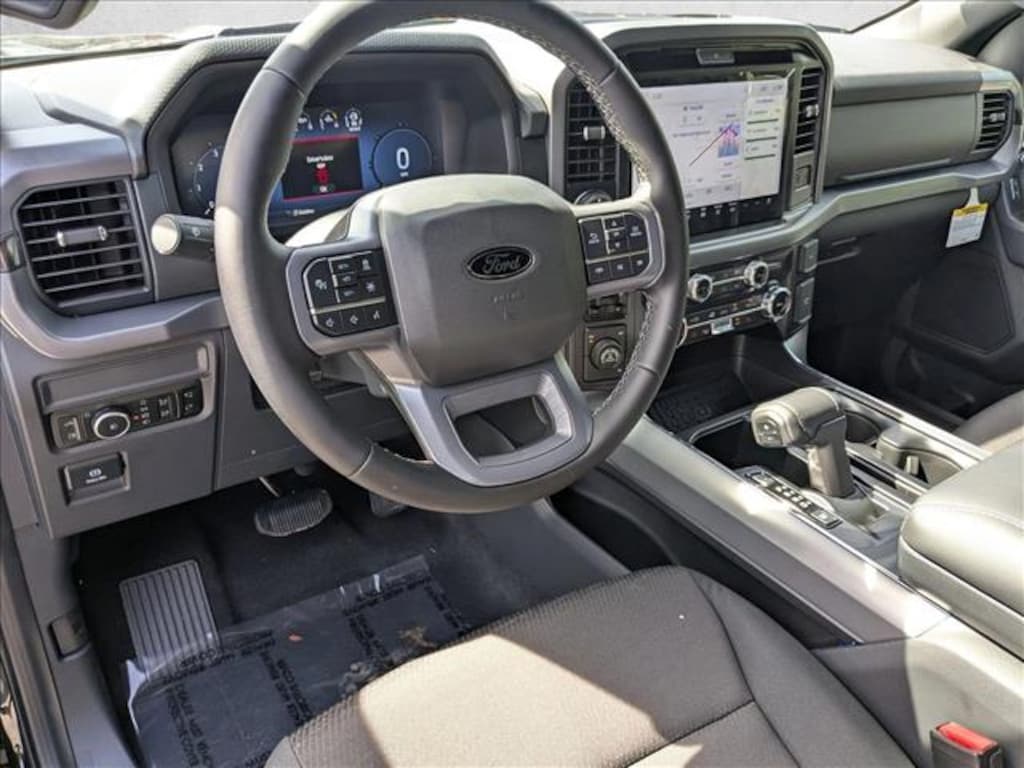New 2025 Ford F-150 XLT Truck SuperCrew Cab