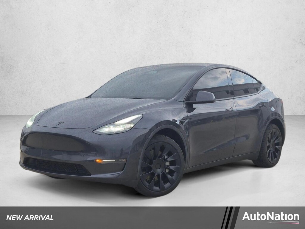 Used 2024 Tesla Model Y Long Range SUV