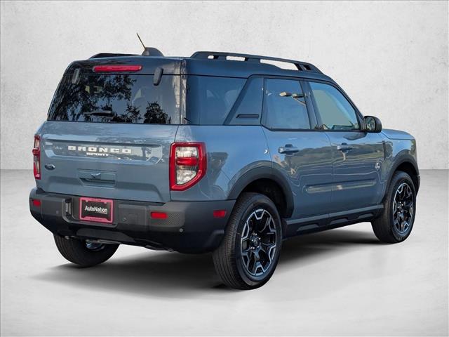 2025 Ford Bronco Sport Outer Banks photo 2