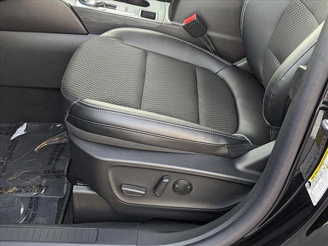 2025 Ford Escape photo 4