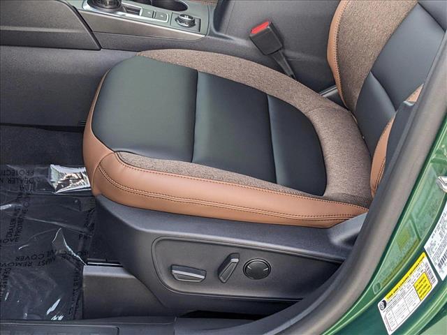 2025 Ford Bronco Sport Outer Banks photo 3