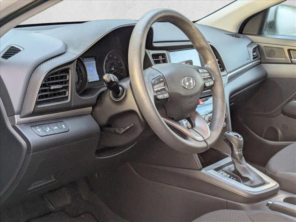 Used 2020 Hyundai Elantra SEL Sedan