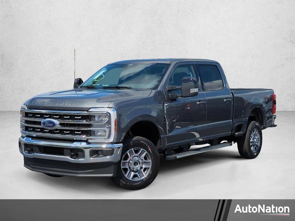 New 2026 Ford F-350 LARIAT Truck Crew Cab