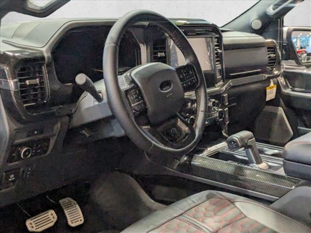 New 2025 Ford F-150 LARIAT Truck SuperCrew Cab