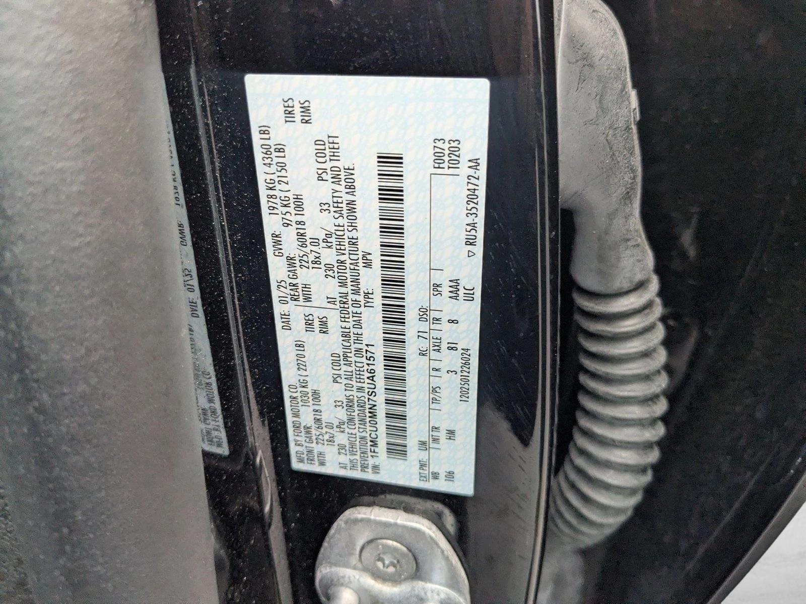 2025 Ford Escape ST-Line - Photo 23
