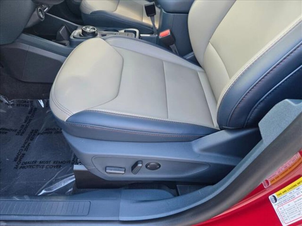 New 2025 Ford Maverick LARIAT Truck SuperCrew