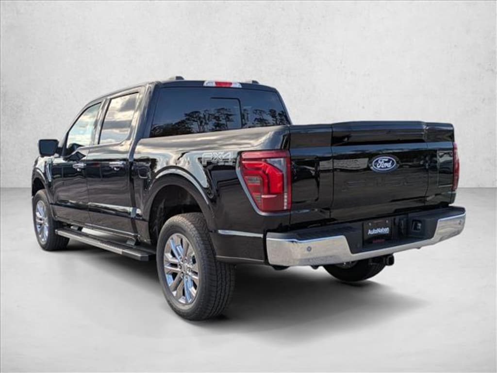 New 2025 Ford F-150 LARIAT Truck SuperCrew Cab