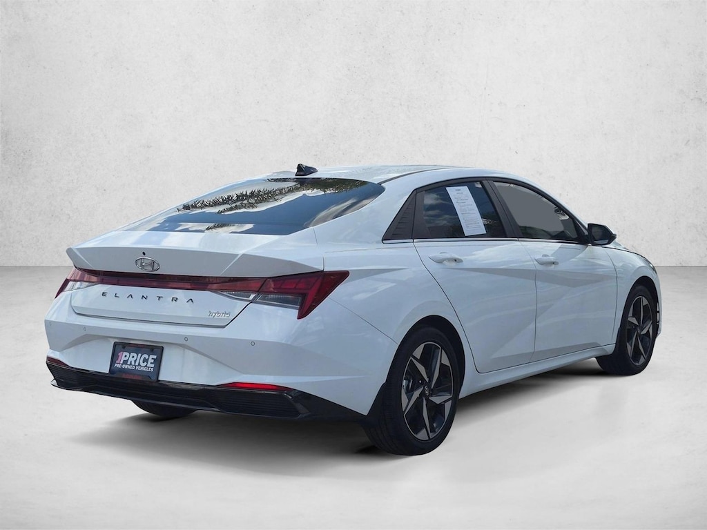Used 2023 Hyundai Elantra HEV Limited Sedan