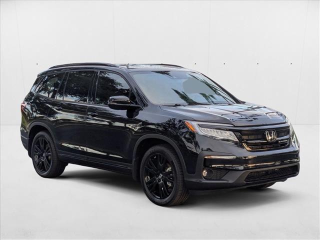 2022 Honda Pilot Black Edition photo 3