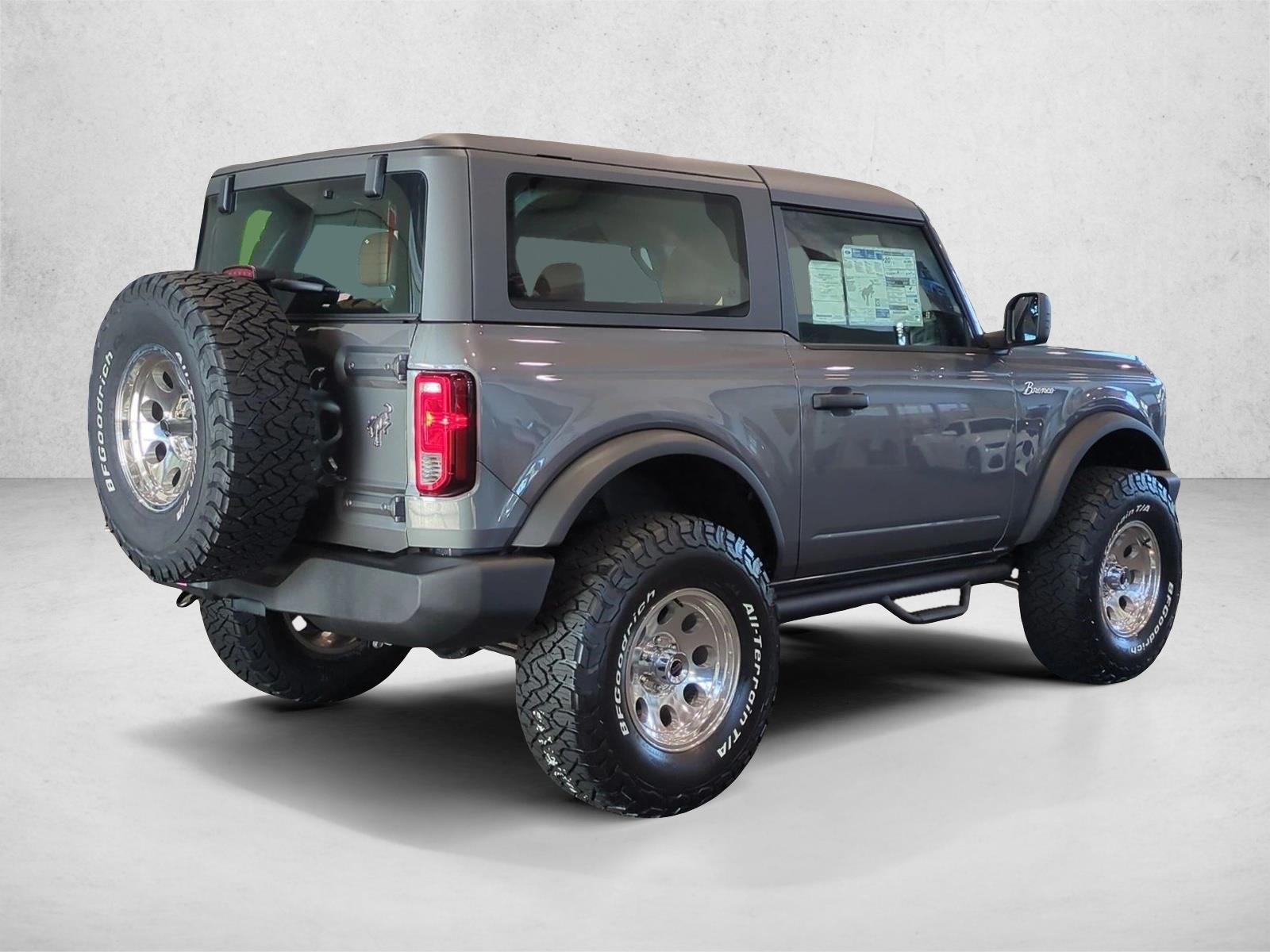 New 2026 Ford Bronco Base SUV