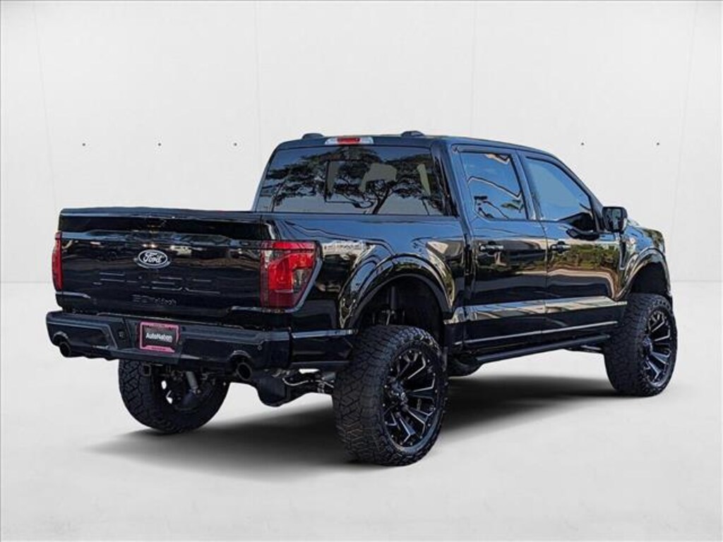 New 2025 Ford F-150 XLT Truck SuperCrew Cab