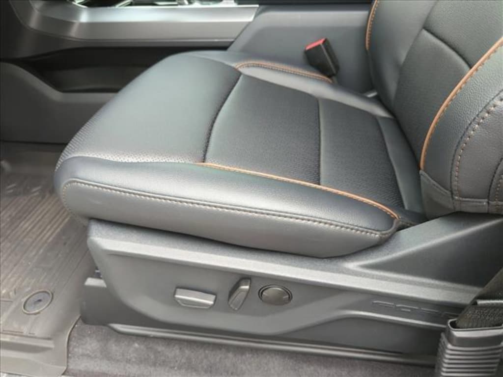 New 2026 Ford F-150 LARIAT Truck SuperCrew Cab