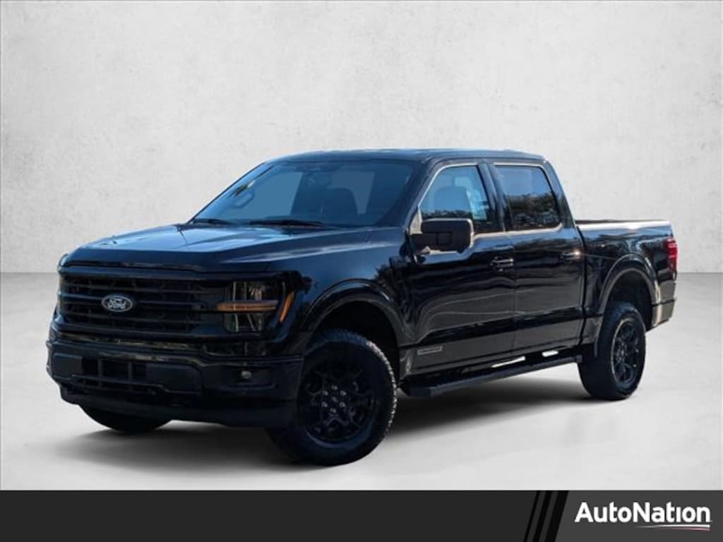 New 2025 Ford F-150 XLT Truck SuperCrew Cab