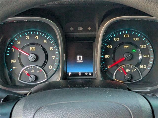 2015 Chevrolet Malibu LS photo 3