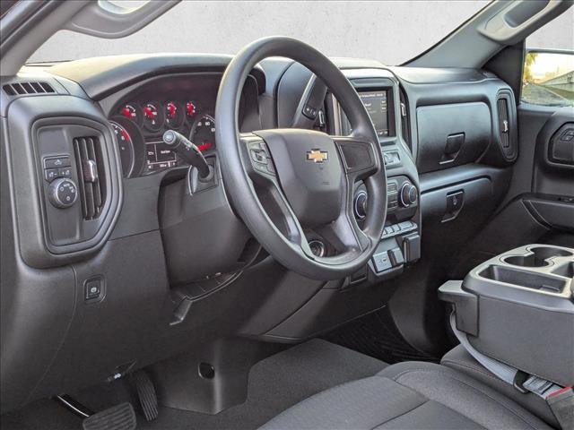 2025 Chevrolet Silverado 1500 Custom - Photo 9