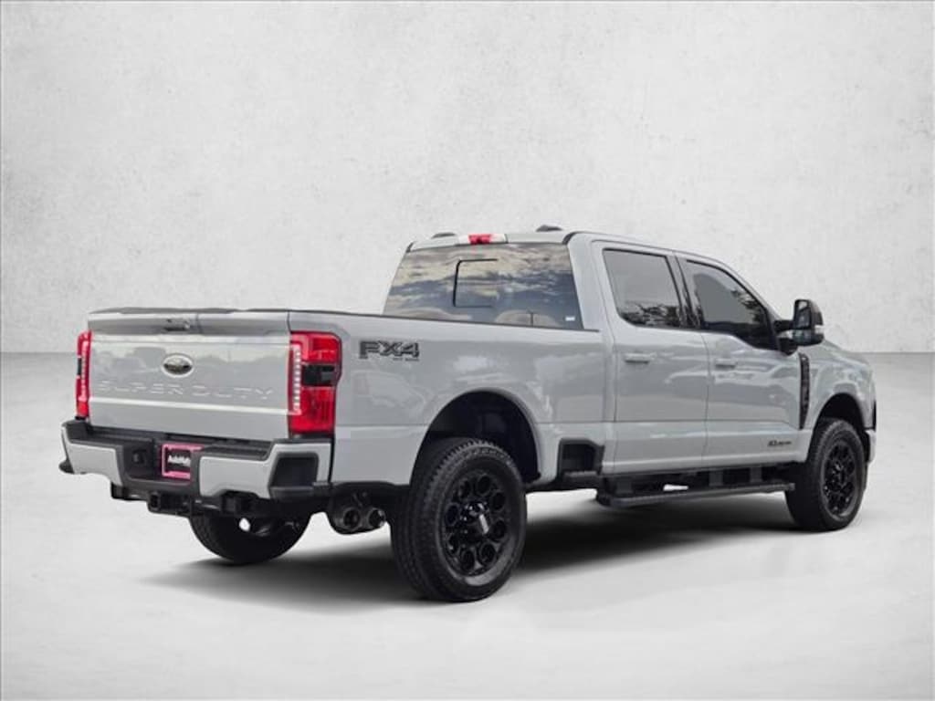 New 2026 Ford F-250 LARIAT Truck Crew Cab