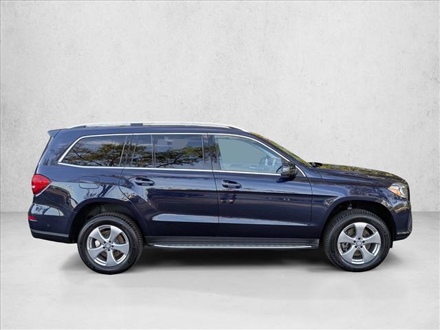 2017 Mercedes Benz GLS 450 4MATIC photo 4
