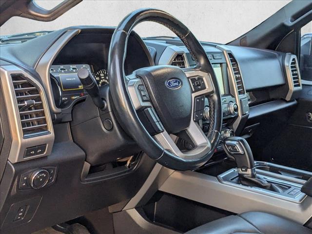 2017 Ford F-150 Platinum photo 2