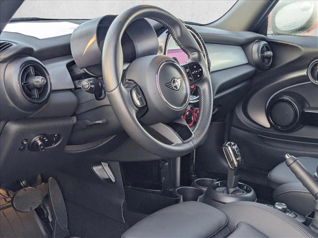 2023 Mini Cooper Convertible S photo 2