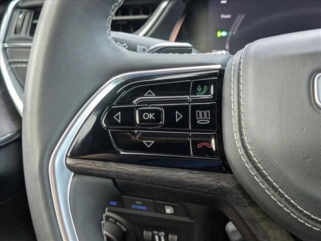 Used 2022 Jeep Grand Cherokee 4xe Overland SUV