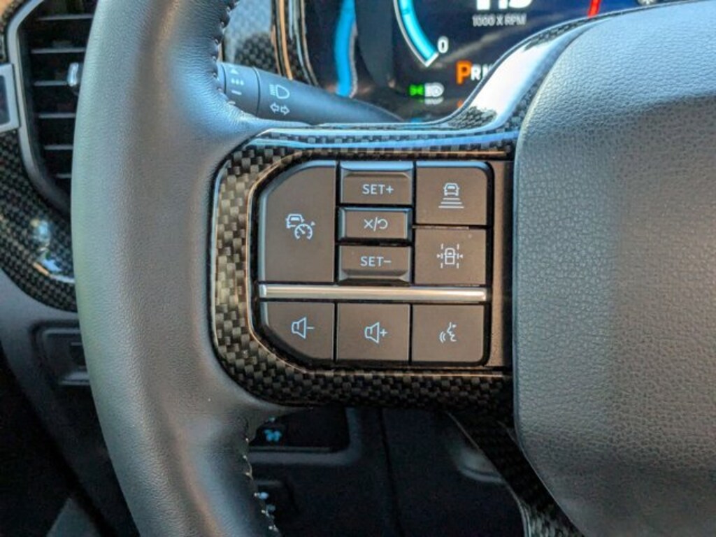 Used 2022 Ford F-150 LARIAT Truck SuperCrew Cab