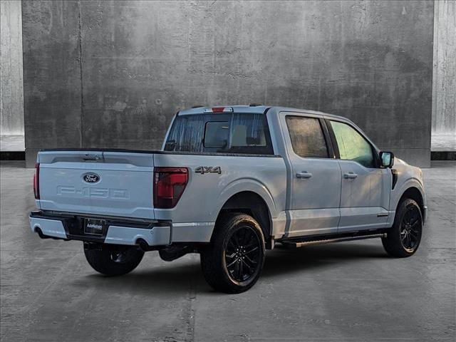 2025 Ford F-150 XLT photo 2