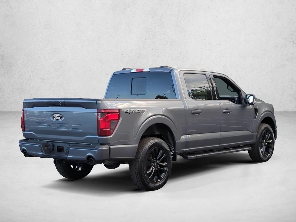 New 2026 Ford F-150 XLT Truck SuperCrew Cab