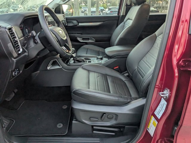 2025 Ford Ranger Lariat photo 4
