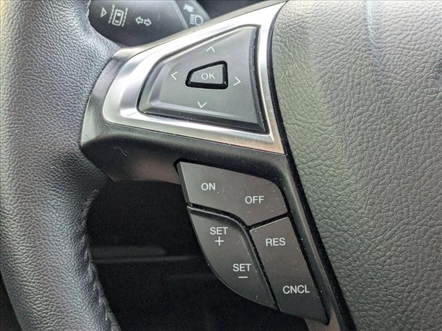 2023 Ford Edge Titanium photo 4