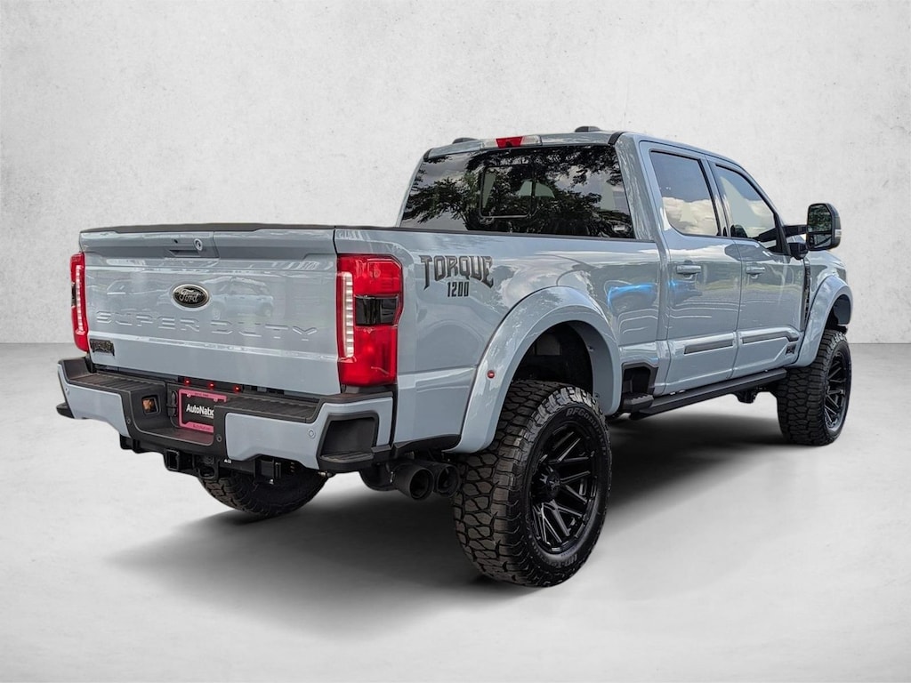 New 2026 Ford F-250 LARIAT Truck Crew Cab