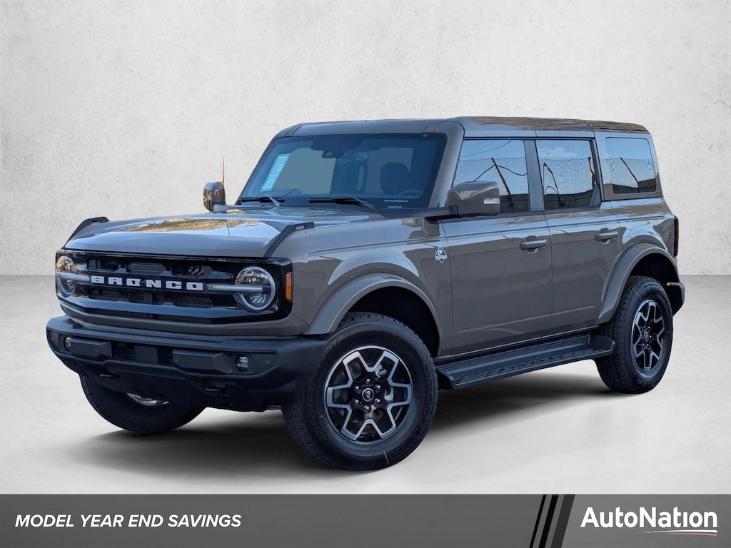 New 2025 Ford Bronco Outer Banks SUV