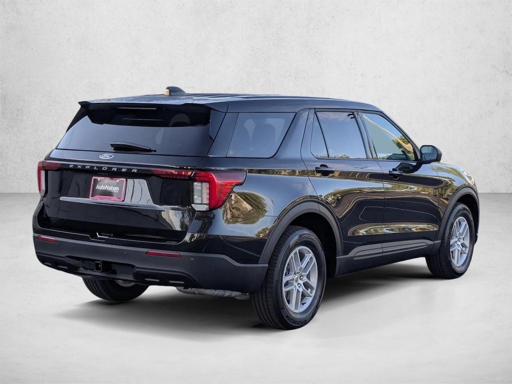 New 2026 Ford Explorer Active w/100A Pkg SUV