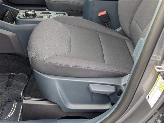 2025 Ford Maverick XL photo 4