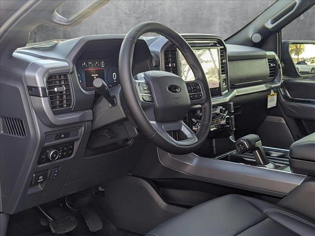 2025 Ford F-150 XLT photo 3