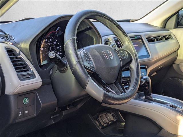 2017 Honda HR-V EX 2WD photo 2