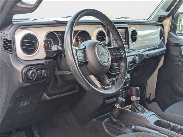 2021 Jeep Wrangler Unlimited Islander photo 2