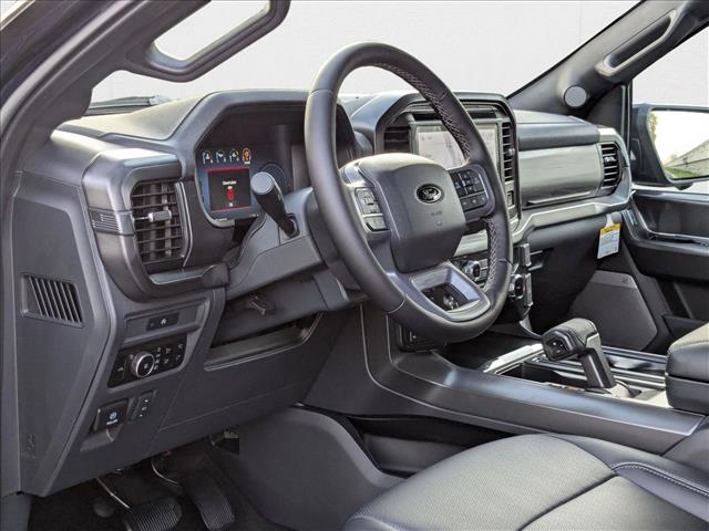 2025 Ford F-150 Lariat photo 3