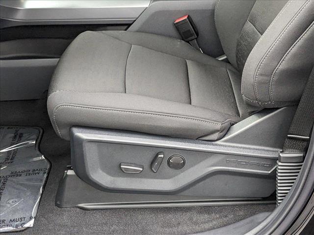 2025 Ford F-150 XLT photo 4