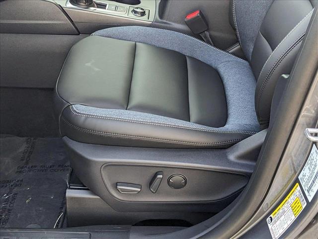 2025 Ford Bronco Sport Outer Banks photo 4