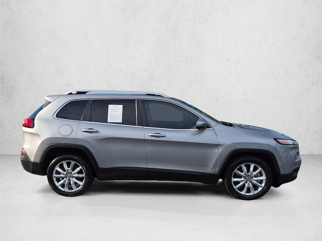 Used 2015 Jeep Cherokee Limited SUV