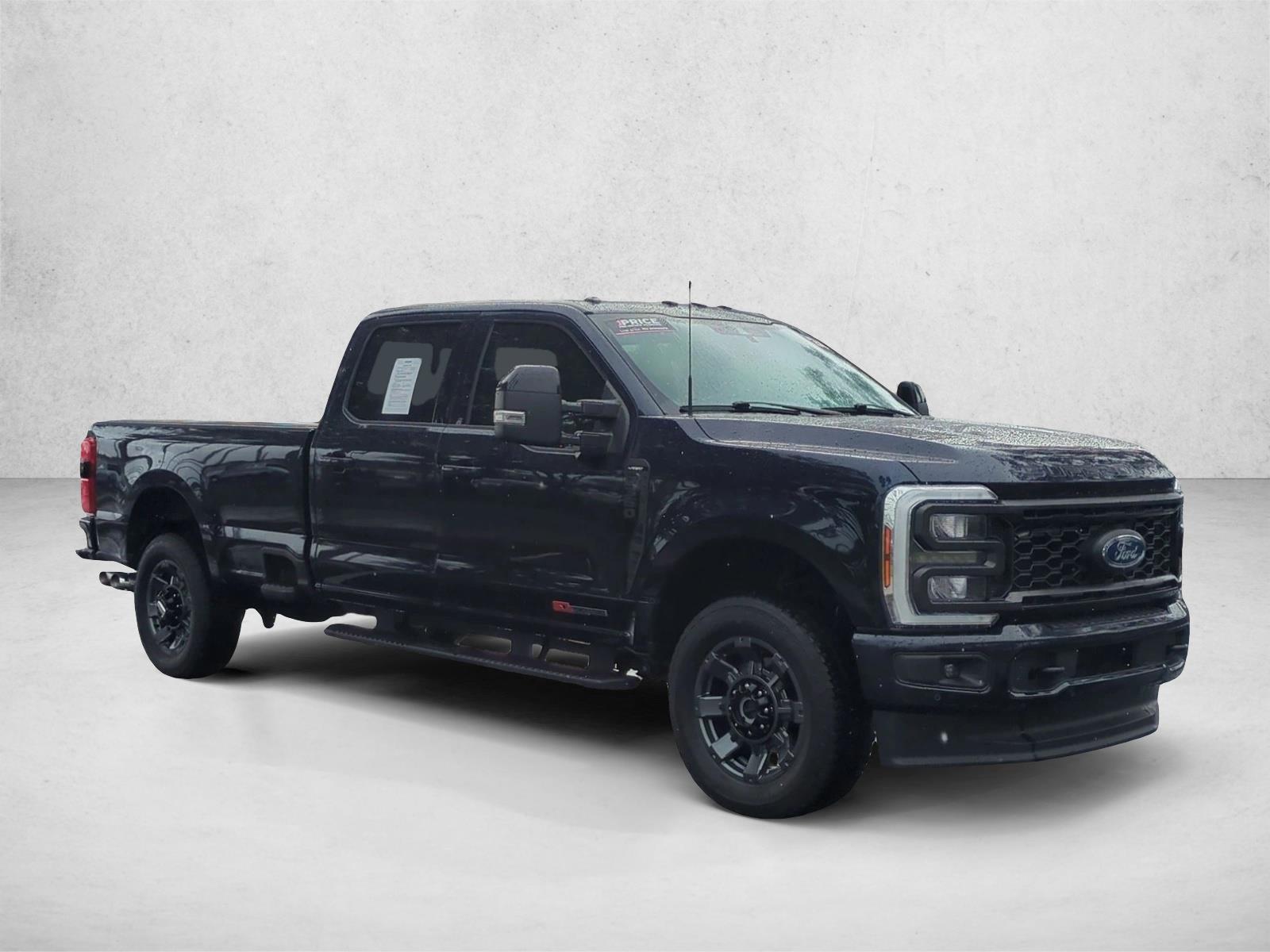 Used 2024 Ford F-350 LARIAT Truck Crew Cab