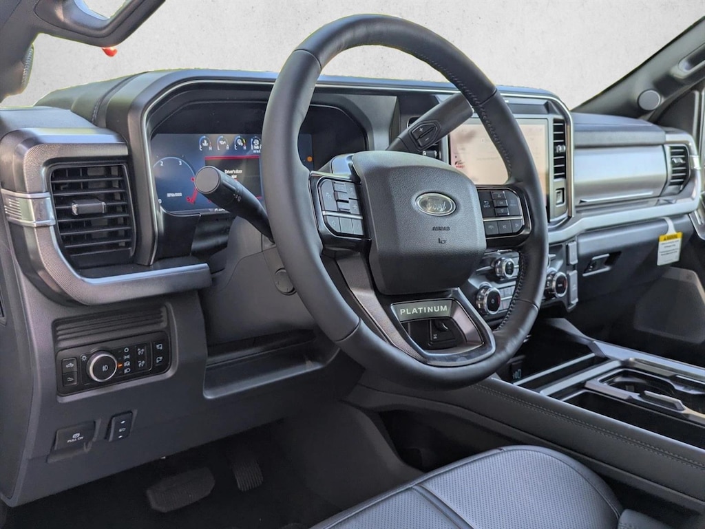 New 2026 Ford F-350 Platinum Truck Crew Cab